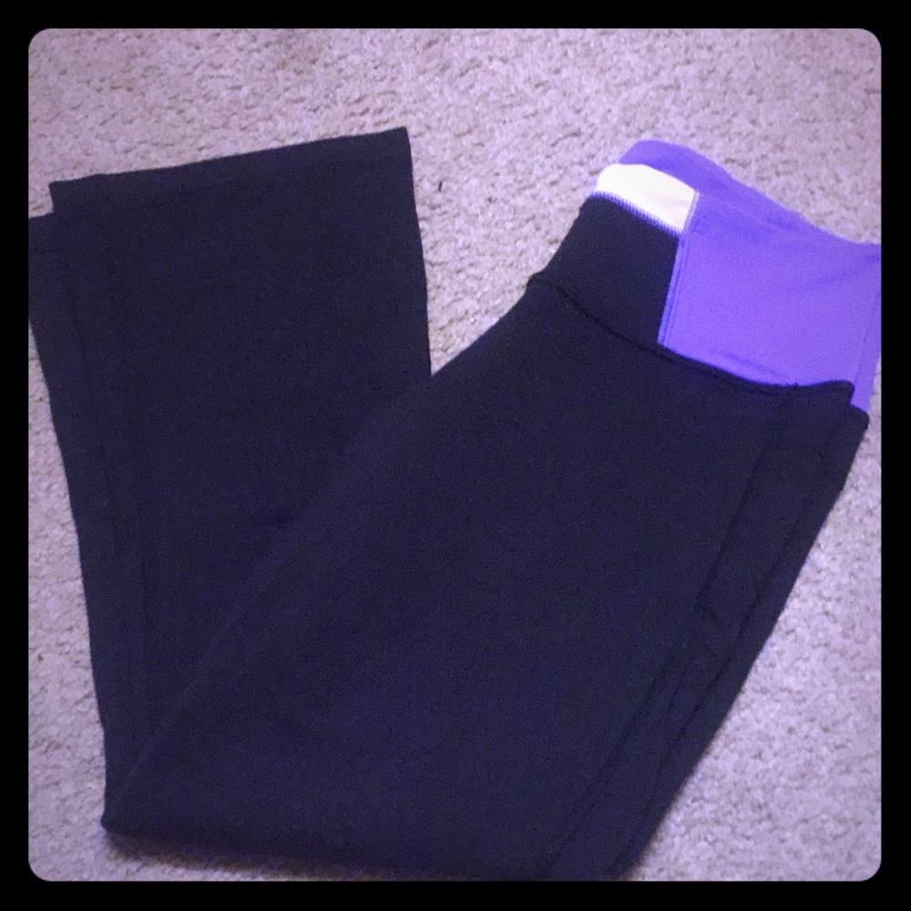 BNWOT lululemon sz 4 workout leggings